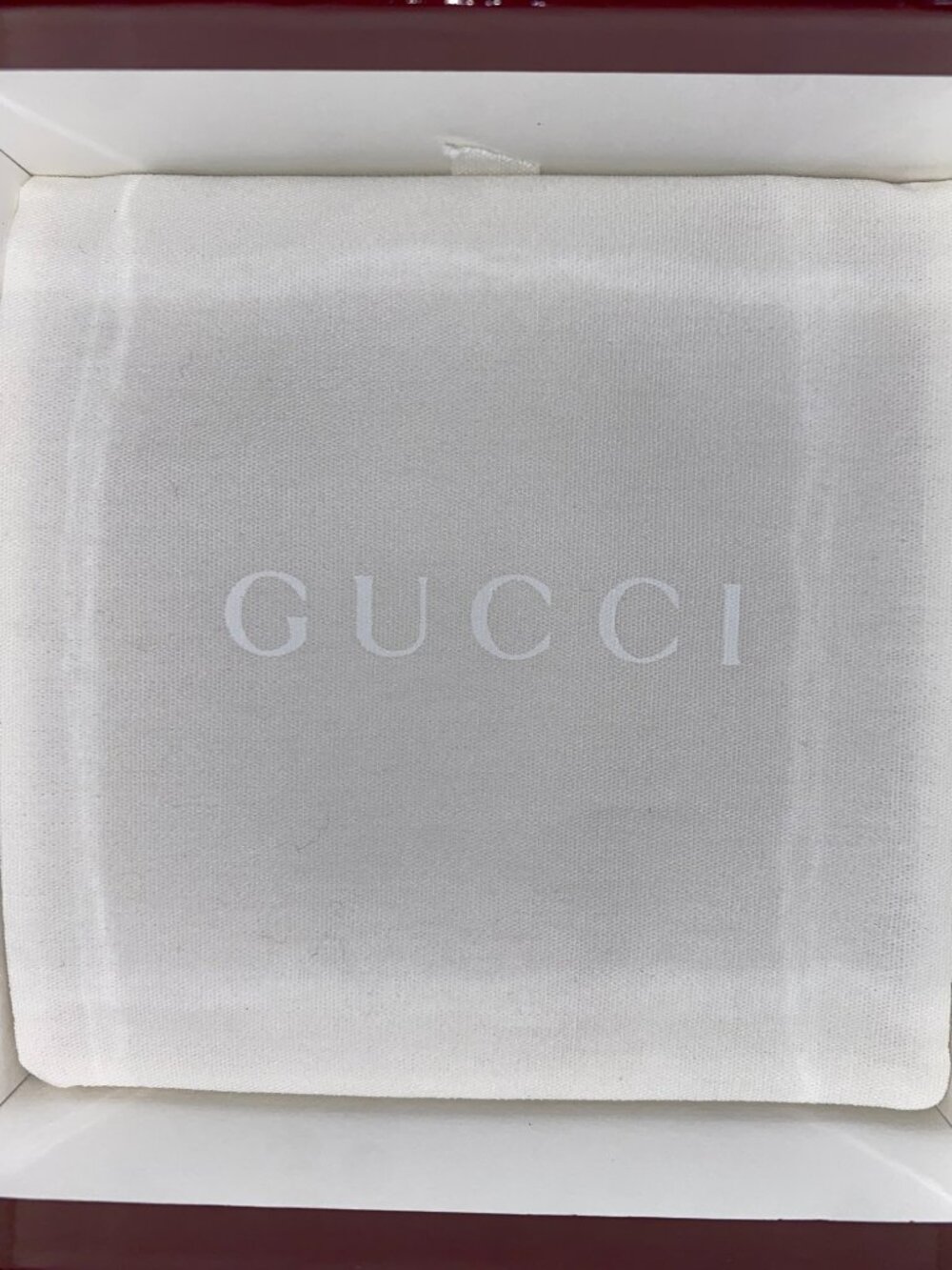 Gucci Crest Pendant Necklace New with Packaging - Picture 5 of 6